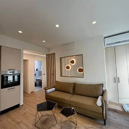 Venetian Gate- New, Elegant In Center Апартаменты Bendevis